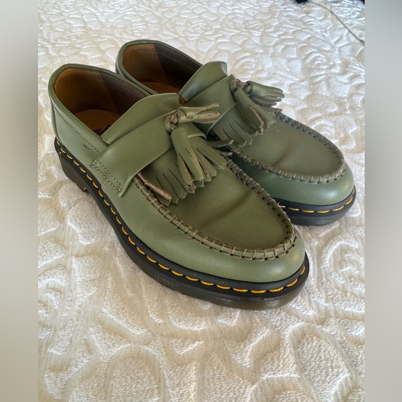 Dr. Martens Adrian Tassel Loafers – Olive Green | Y2K | 39 - Picture 3 of 10